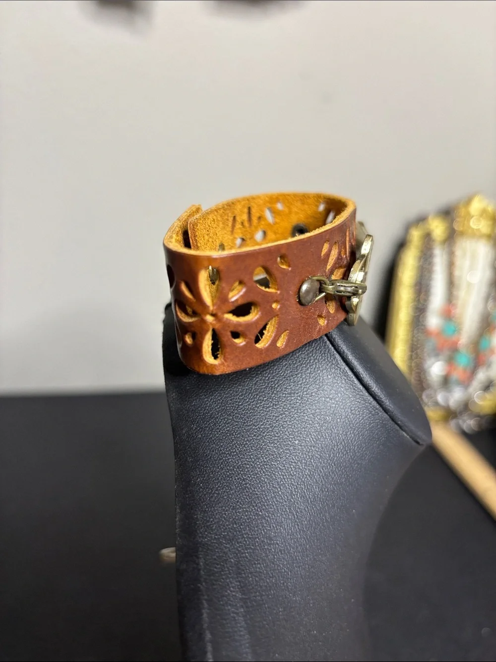 Leather Bracelet with Inspirational Brass Plate - Brown